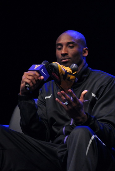 赵宇豪：这赛季起起伏伏很不容易，希望我们能够把握好明年（赵宇豪：赛季起伏艰难，希望球队明年把握住机会）