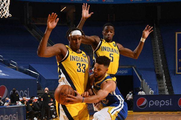 余嘉豪12分7篮板助球队险胜，篮板队内最高&得分第三（余嘉豪贡献12分7篮板助队险胜，篮板居队内首位、得分列第三）