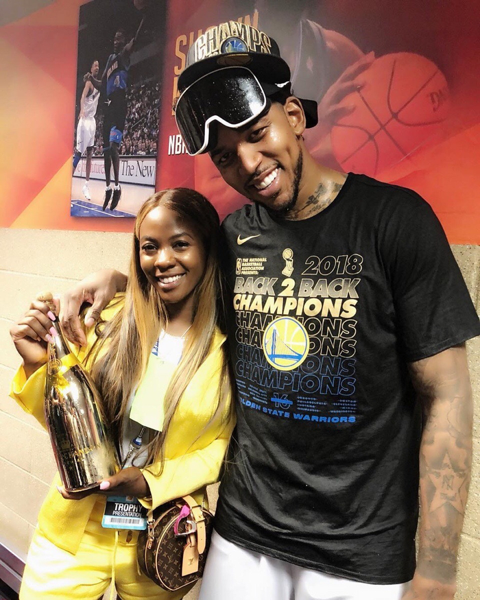 科尔：霍福德首节4记三分打开局面，这才是制胜的关键（科尔：霍福德首节四记三分奠定胜势，制胜关键在此）