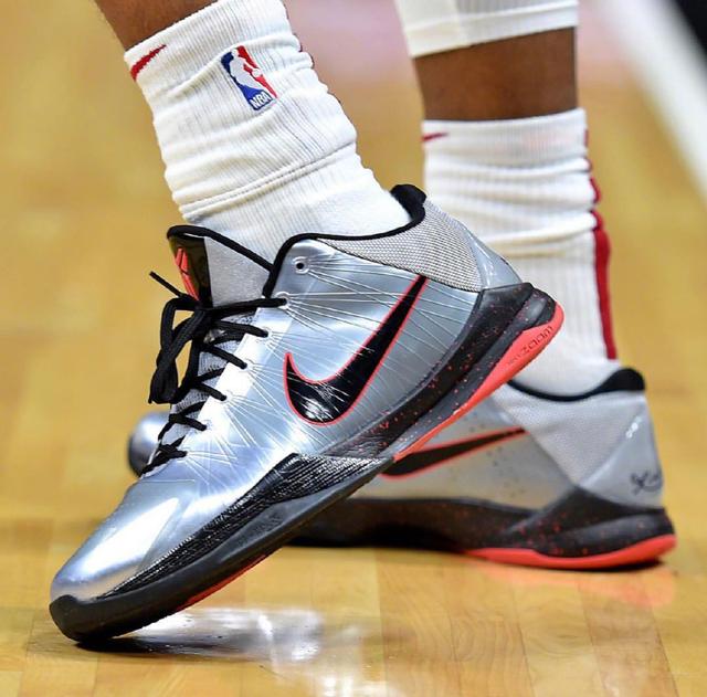 小法：我对从事教练充满激情；从温格身上学会了培养年轻人（小法：执教热情高涨，温格教会我培养年轻球员）