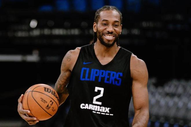 记者：2026年世界杯大名单仍会是26人，不会扩充（记者：2026年世界杯球队名单维持26人，不会增加名额）