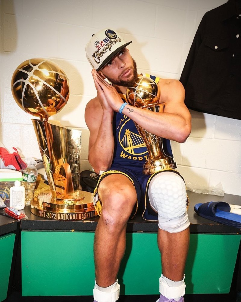 NBA球员交易动态及球队影响（NBA交易风云：球员流动与球队格局变化）