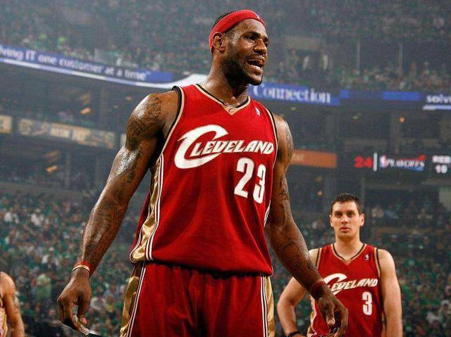 每体：巴萨对莱比锡边锋努萨感兴趣，球探负责人已到现场考察（每体：巴萨相中莱比锡翼锋努萨，球探主管已赴现场考察）